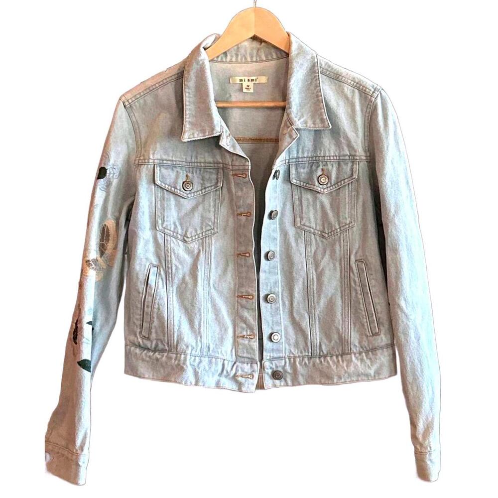 Miami Womens Denim Jacket Sz Medium Light Wash Embroidered Jean Boho